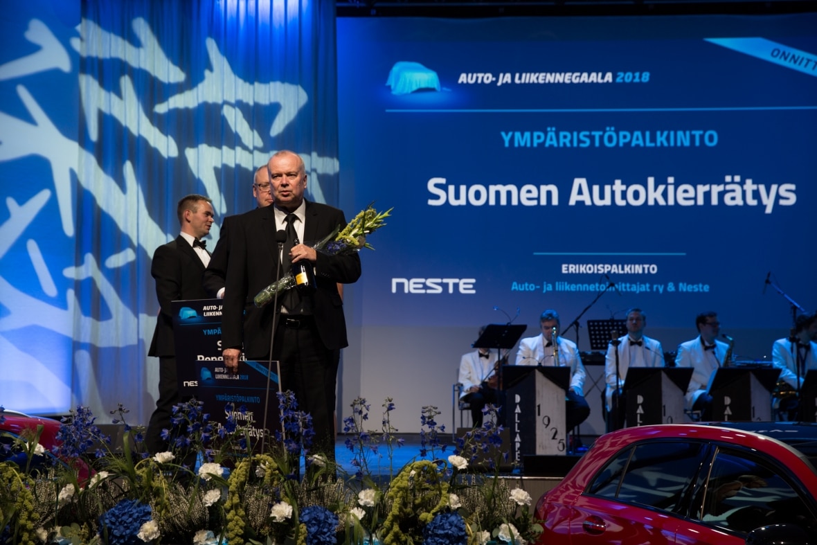 Ympäristöpalkinto:Suomen Rengaskierrätys Oyja Suomen Autokierrätys Oy -  Auto- ja liikennegaala 2023